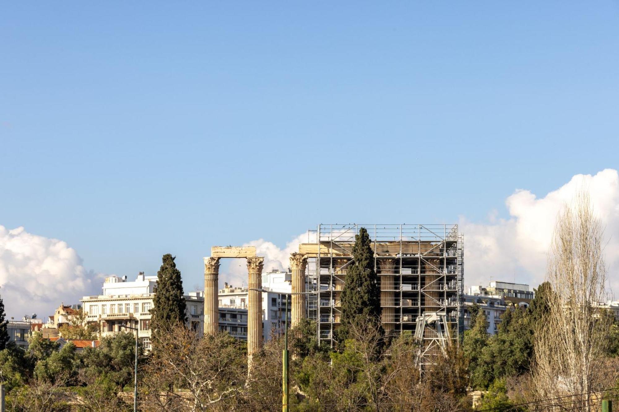 Home Of Petros Афины Экстерьер фото